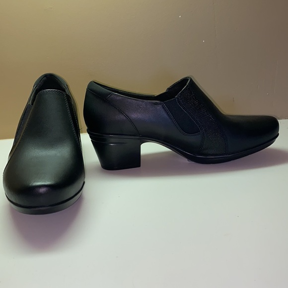 Clarks comfort collection shoes - Picture 3 of 10
